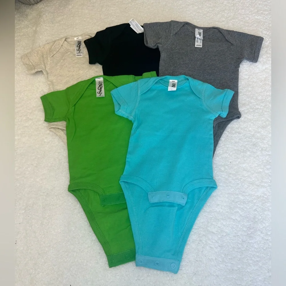 5 newborn onesies